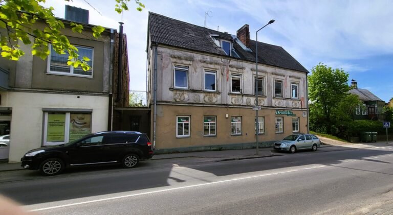 Parduodamos patalpos – Parduotuvė Ukmergės centre, Vilniaus g. 19